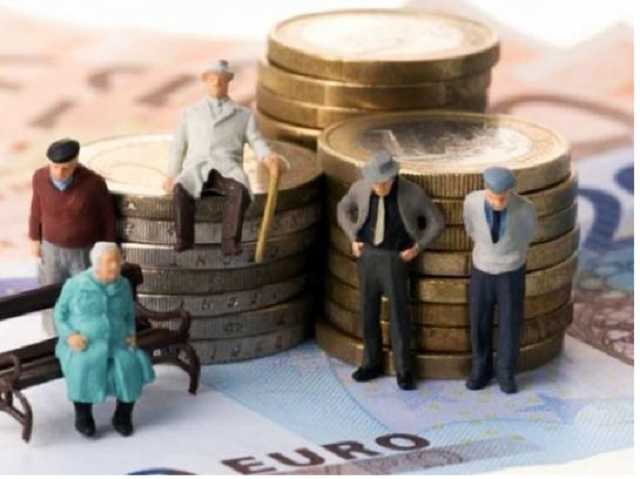 Пенсия по-новому: многим украинцам грозят невыплаты