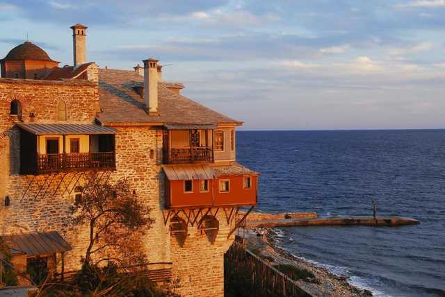 Путин победил: референдум в Македонии о членство в ЕС и НАТО провалился