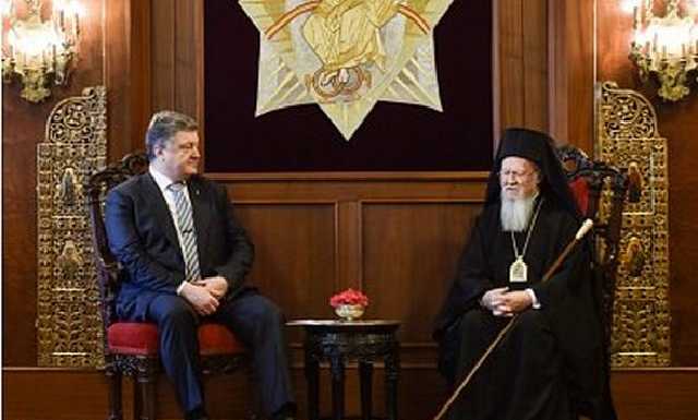 Кремль через суд спробує «вплинути на Порошенка» в питанні Томосу