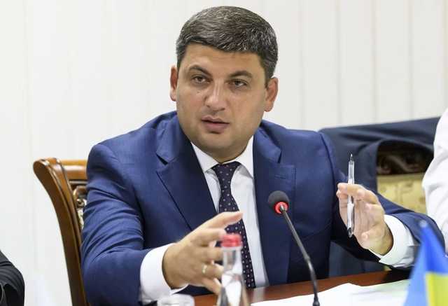 Горячую воду киевлянам могут дать до конца недели, - Гройсман