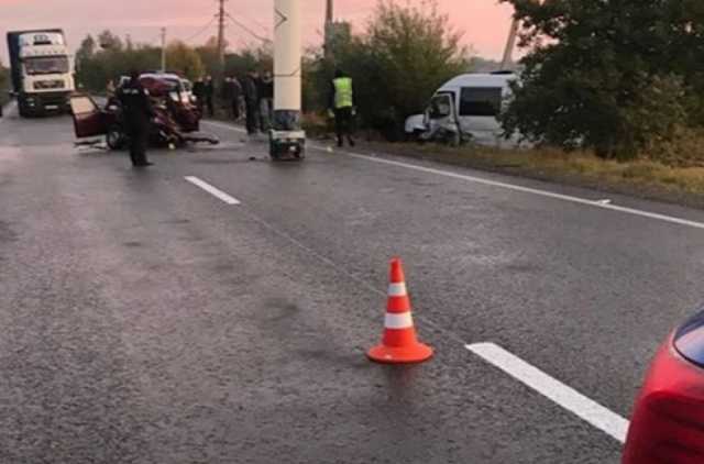 На Буковині сталася смертельна ДТП за участі автобуса