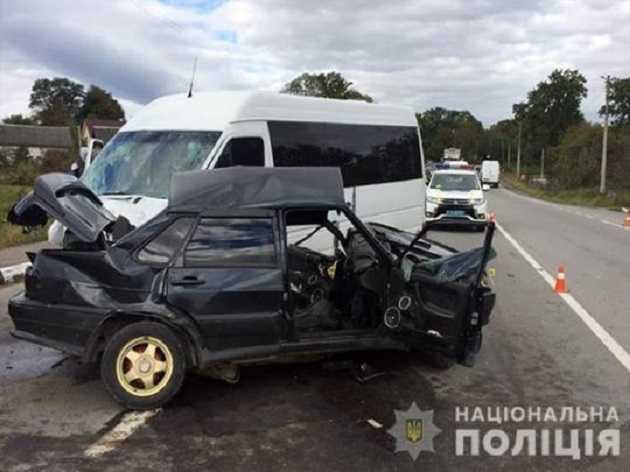 ДТП с пассажирским автобусом на Прикарпатье: есть погибший и пострадавшие