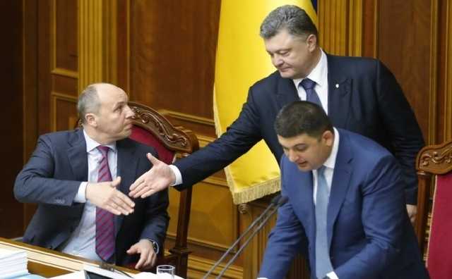 В Раде собирают подписи за санкции против телеканалов "112 Украина" и NewsOne