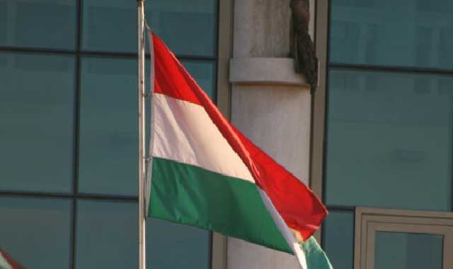 Венгрия решила выслать консула Украины