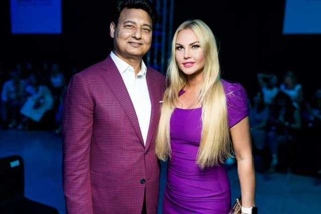 Мільядер Захур та його дружина Камалія попросили захистити їх від української влади