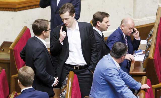 Блогер рассказал, рассказал какими «богатствами» владеет сын Порошенко