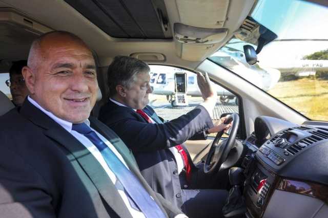 Порошенка викрили в порушенні ПДР