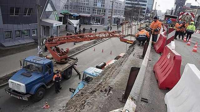"Будет ад на дорогах" - в КГГА анонсировали снос Шулявского моста