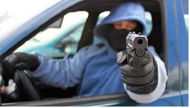 Расстрел автомобиля на Херсонщине: объявлен план перехвата "Сирена"