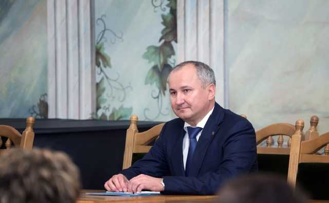 СБУ проводит обыски в фондовых компаниях