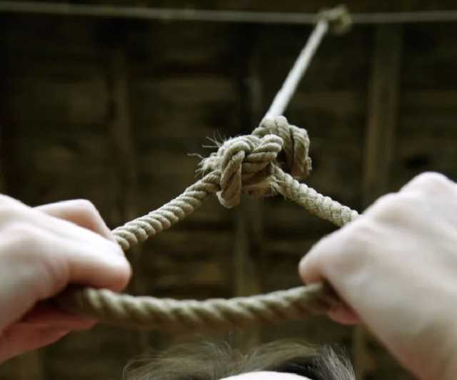 Нашли повешенным: В Винницкой обл. трагически погиб солдат-контрактник