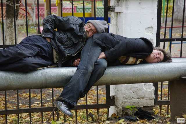 В Венгрии бездомным запретили спать на улицах