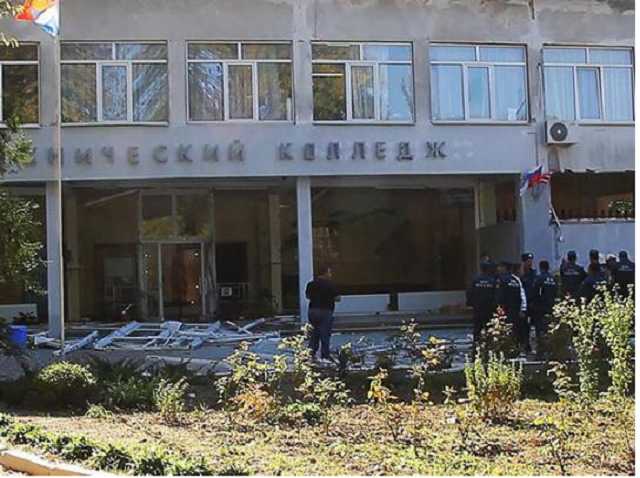 Пытался убедить Рослякова отдать оружие: в бойне в Керчи погиб преподаватель колледжа