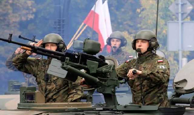 Польша увеличивает количество войск на границе с РФ