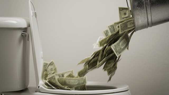 «Укрзализныця» заплатит 4 миллиона «прокладке» за ремонт туалетов в Hyundai