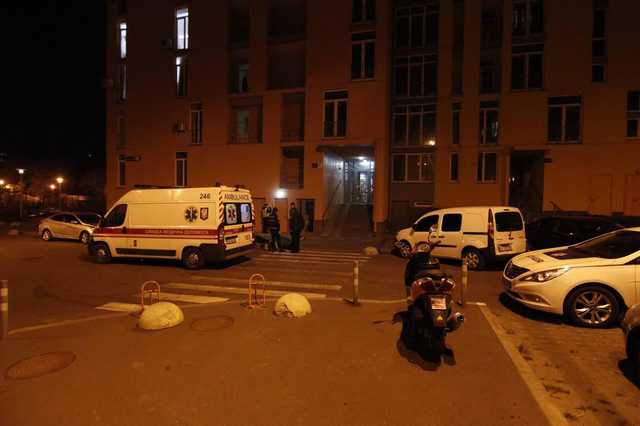 В Киеве женщина разбилась насмерть, выпав с балкона ЖК «Комфорт Таун»