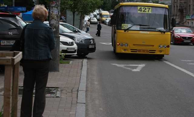 В Киеве снова подорожает проезд в маршрутках - СМИ