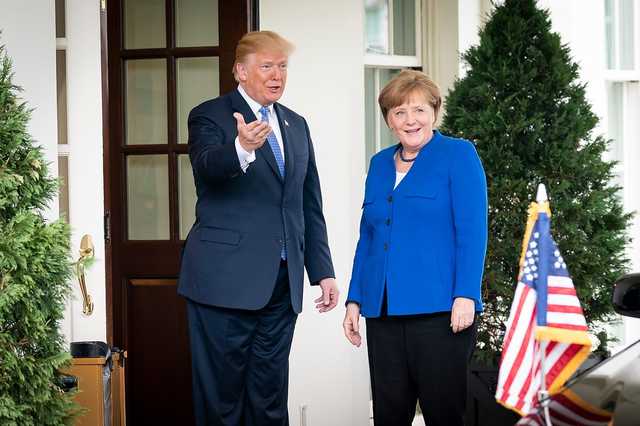 СМИ: Германия решила покупать американский газ