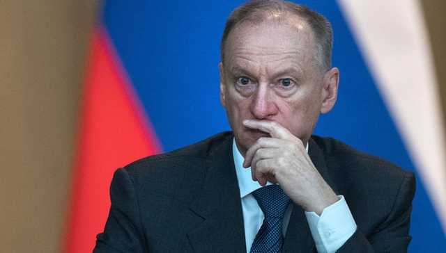 У Путина назвали причину стрельбы в колледже Керчи