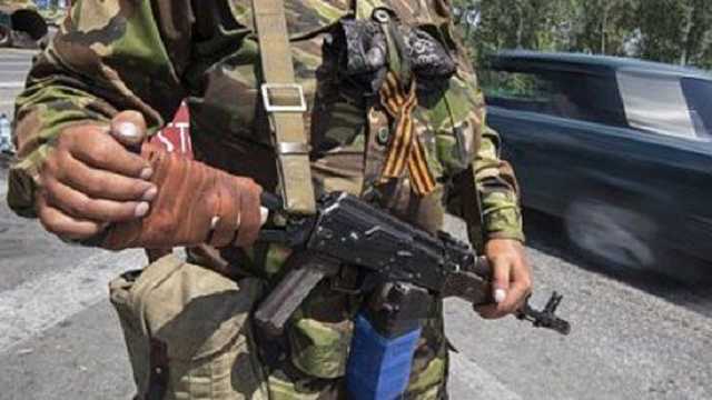 В сети высмеяли фейк боевиков о погибшем "герое" во время войны на Донбассе