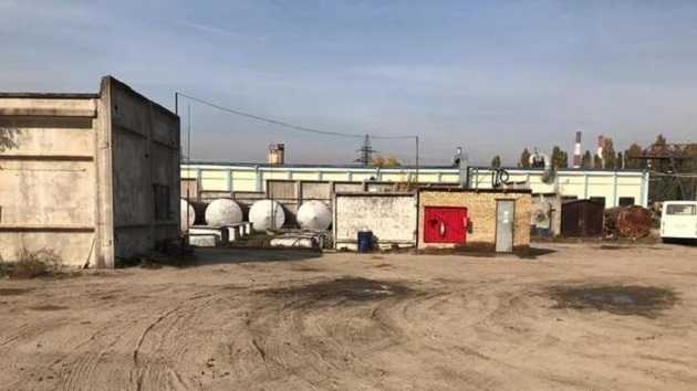 В Киевской области нашли огромный склад с поддельным бензином