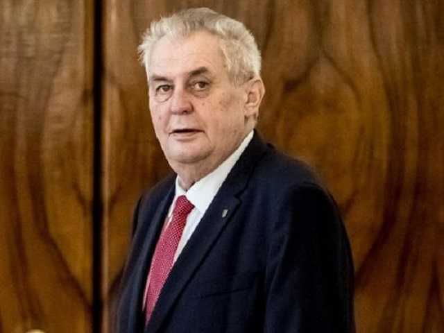 Шутка чешского президента про журналистов возмутила "Репортеров без границ"