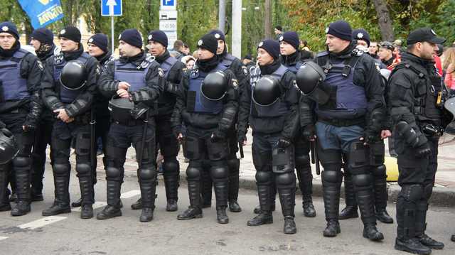 Полицейские будут получать по 5,3 тысяч гривен в месяц на аренду жилья