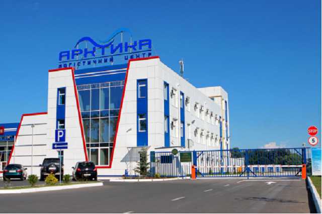 “Ощадбанк” продает за 195 млн торговый центр под Киевом