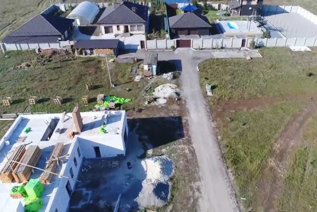 Особняк за 27 млн: на Киевщине главу сельсовета разоблачили в коррупции