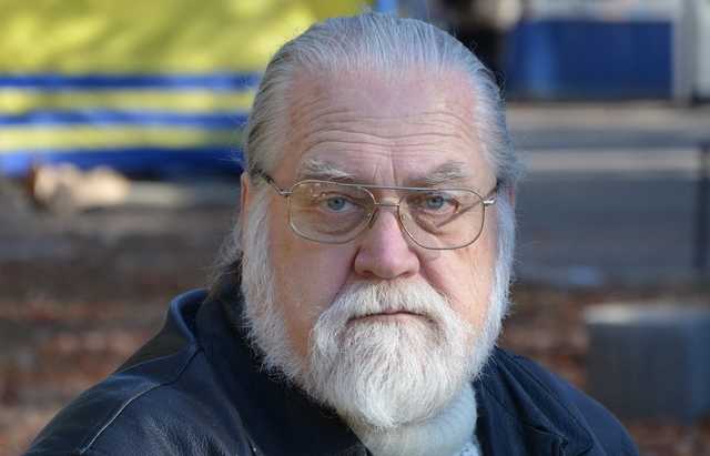 Умер известный украинский писатель