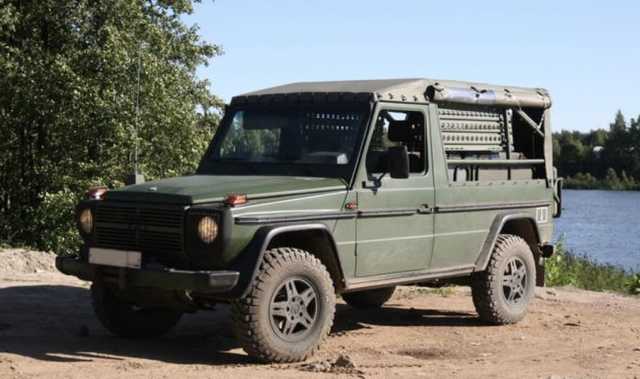 Мочанов: попросите Порошенко, чтобы нам продали нормальные авто вместо отечественного барахла