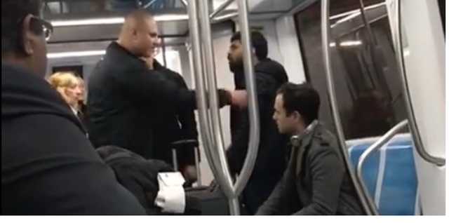 В метро Рима двое украинцев избили гражданина Индии: видео