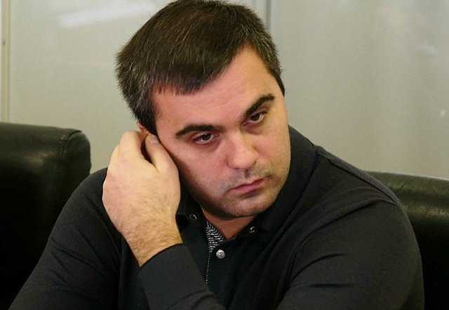 «Руки за спину!»: появилось видео задержания вице-президента Федерации бокса Киева