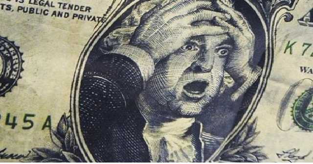 Курс доллара упал ниже 28 гривен