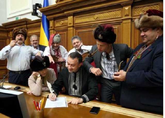 Как нардепы Путину письмо писали: в Раде резко ответили на санкции России