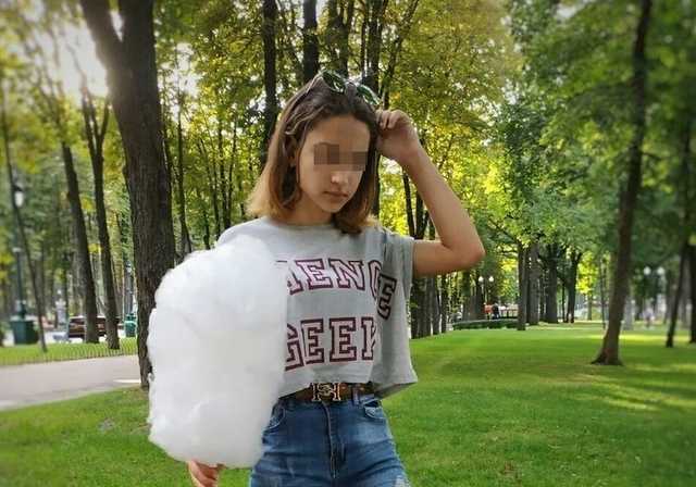 Потерянные кроссовки и исчезнувший рюкзак: всплыли загадочные детали жестокого убийства 15-летней девочки под Харьковом