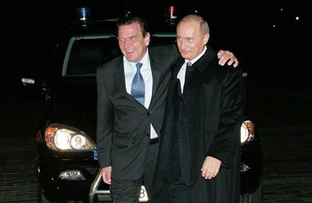 Экс-канцлера Германии внесли в базу «Миротворец»