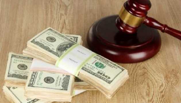 Суддя з Запоріжжя поскаржилась на $50 тис. хабара за виправдання менеджера Фірташа