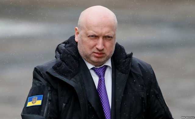 Турчинов обогатился на процентах от депозитов в «Ощадбанке»