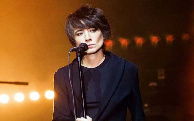 Певицу Земфиру разыскивают из-за неуплаты долгов