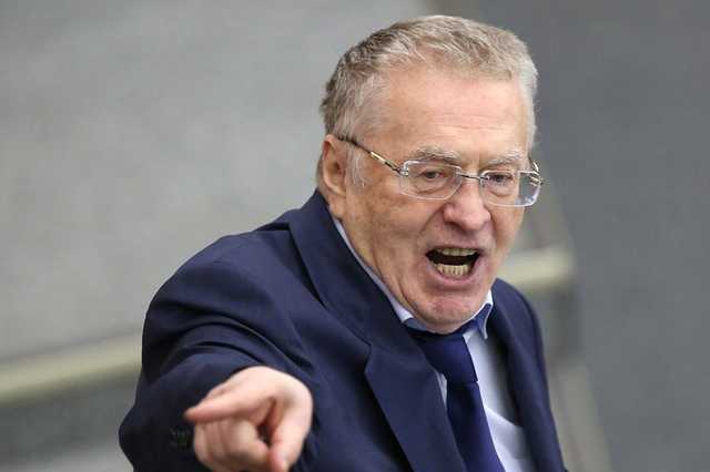 Депутатам в России официально разрешили оскорблять друг друга