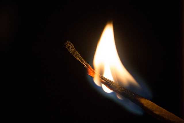 Зверский поступок: СМИ узнали, как мужчина поджег жену на Кировоградщине