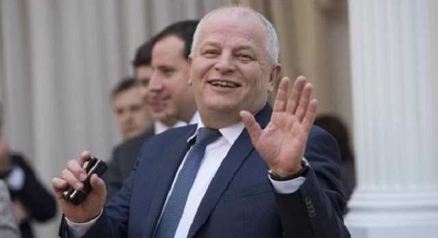 Стало известно, сколько заработал первый вице-премьер-министр Кубив