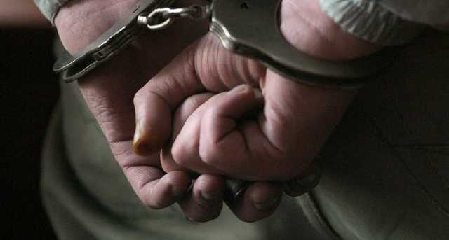 Под Киевом пьяный мужчина до смерти избил 81-летнюю мать