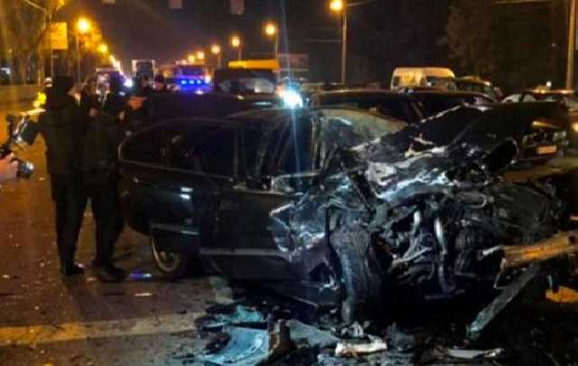 В Днепре произошло масштабное ДТП с участием 10 авто