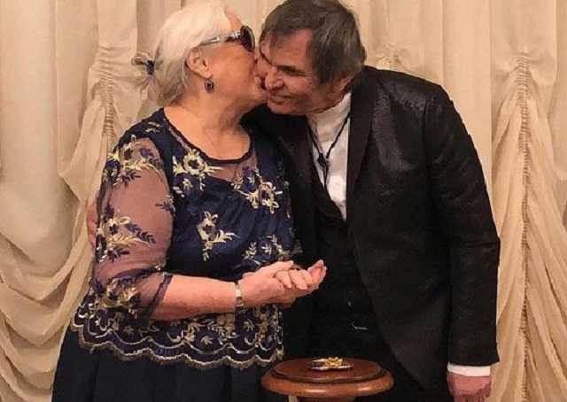  5 ,   6 :      80- -