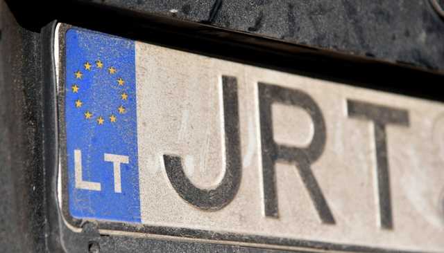 Верховная Рада разблокировала подписание закона о новых правилах растаможки "евроблях"