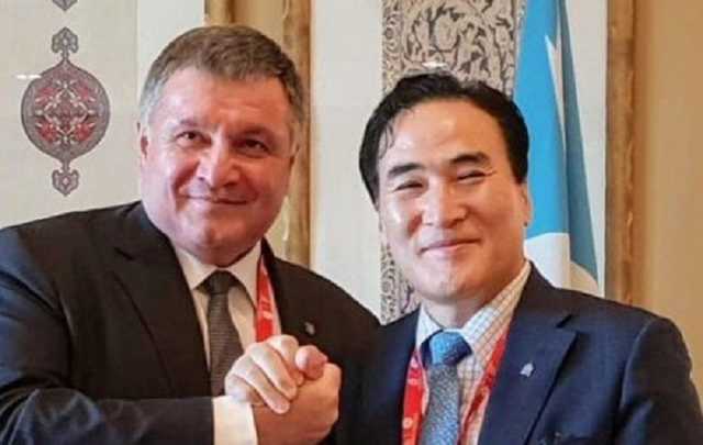 Интерпол не продается: можно только представить, сколько денег Москва потратила впустую