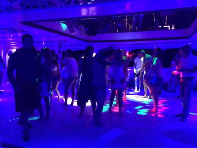 У день пам’яті жертв Голодомору на Львівщині влаштували дискотеку з російською музикою