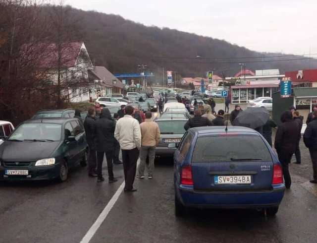 Новые протесты "евробляхеров": Владельцы авто с еврономерами начали перекрывать дороги